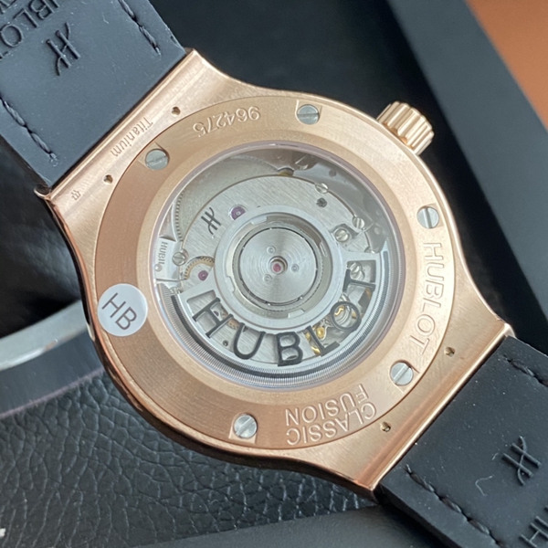 ウブロコピー時計内部構造